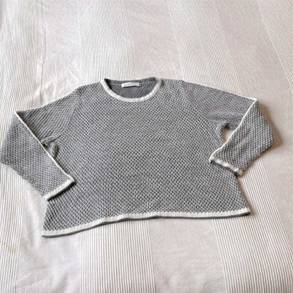 SKOVHUUS Lightweight Cropped Boxy Sweater Size XL